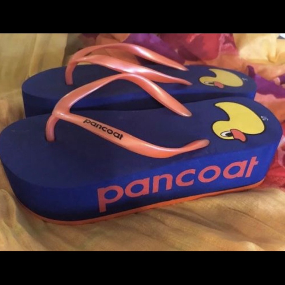 Platform wedge sandals by Pancoat with duck